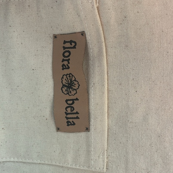 New rattan clutch with pink trim. - Picture 3 of 3